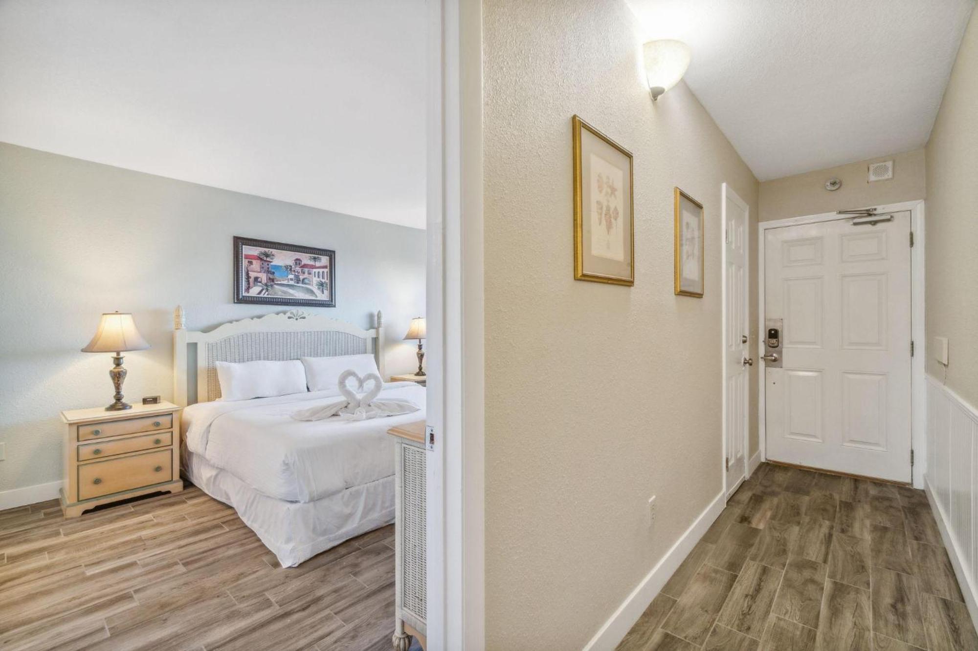 The Summit 108 Apartment Panama City Beach